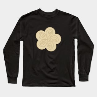 Cream colored flower with a touch of gold Long Sleeve T-Shirt